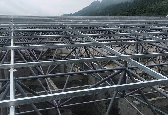 邢台仁怀冠英学校艺体楼网架